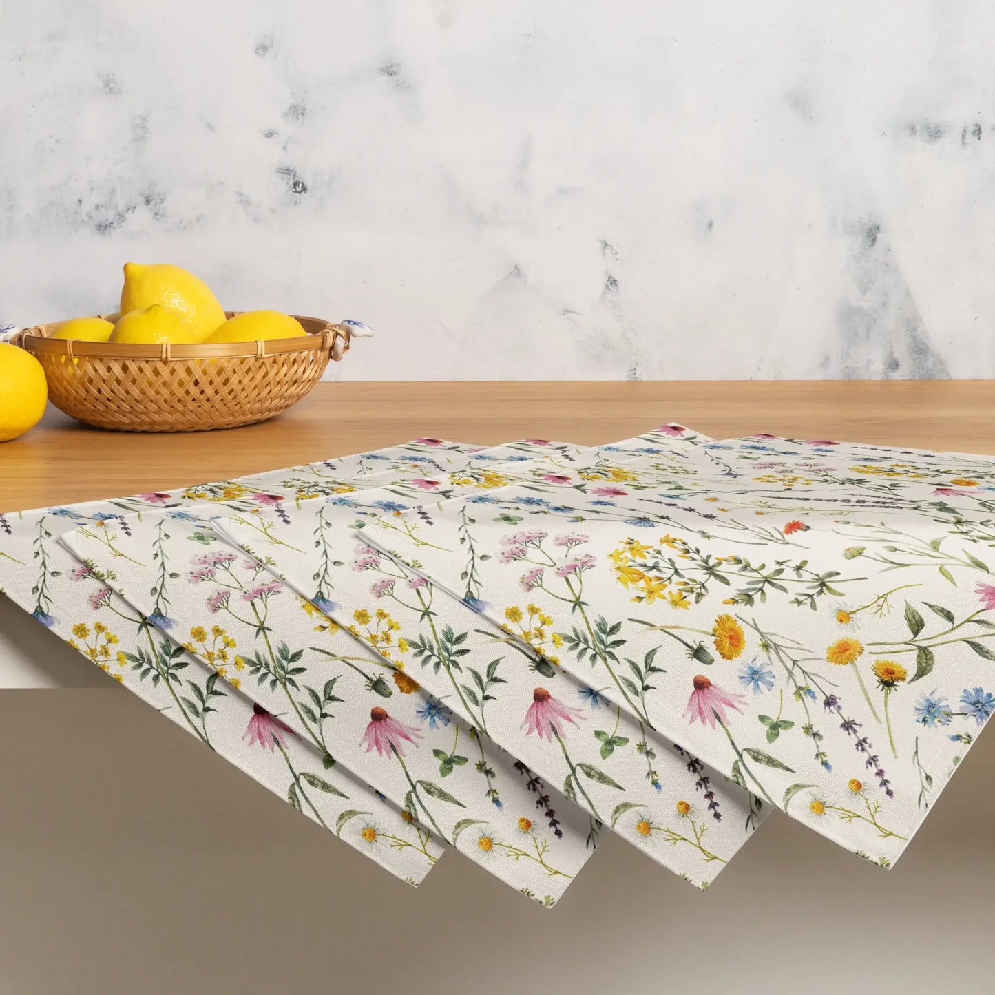 Sets de table floraux aux herbes et feuilles bleues